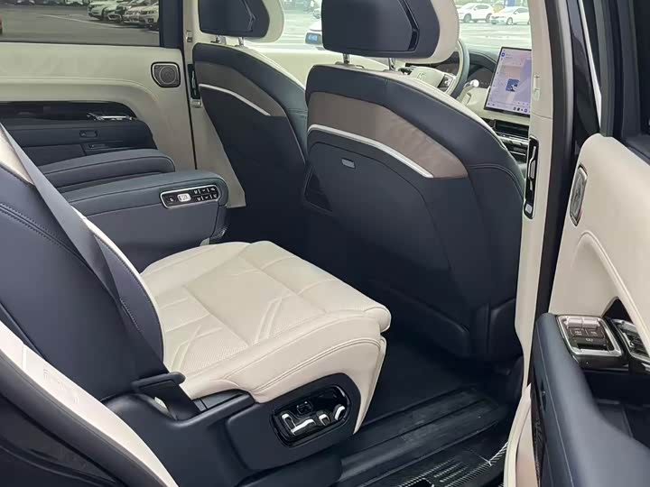 Фото 6 - Zeekr 9X