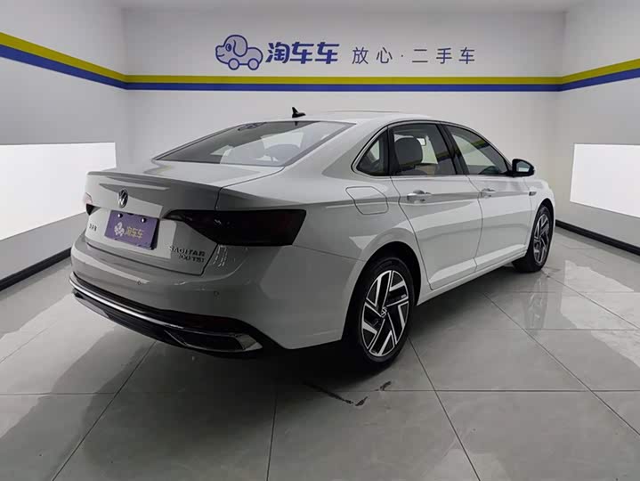 Фото 3 - Volkswagen Sagitar L