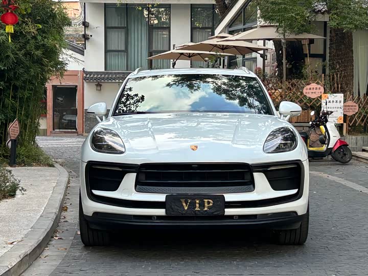 Фото 2 - Porsche Macan