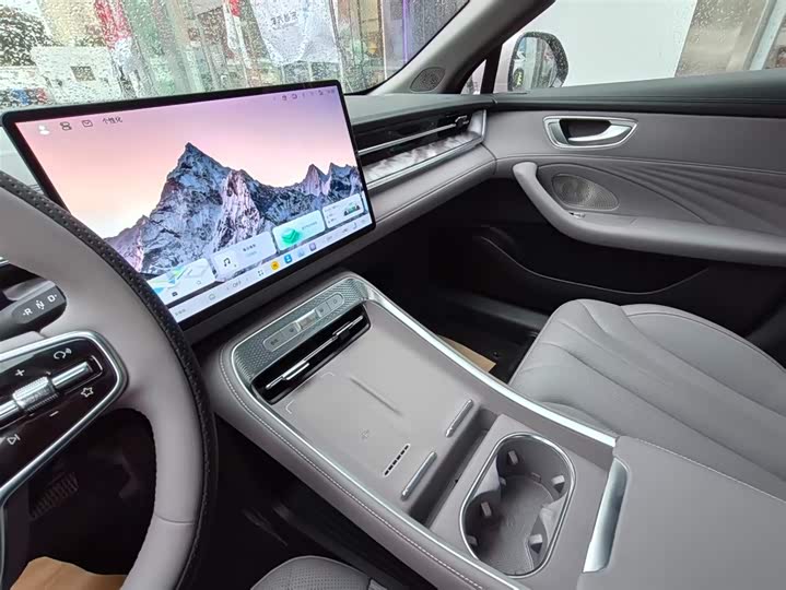 Фото 3 - Roewe M7 DMH