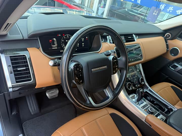 Фото 9 - Land Rover Range Rover Sport