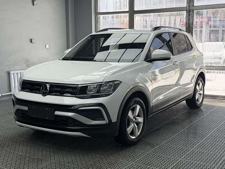 Фото 1 - Volkswagen T-Cross