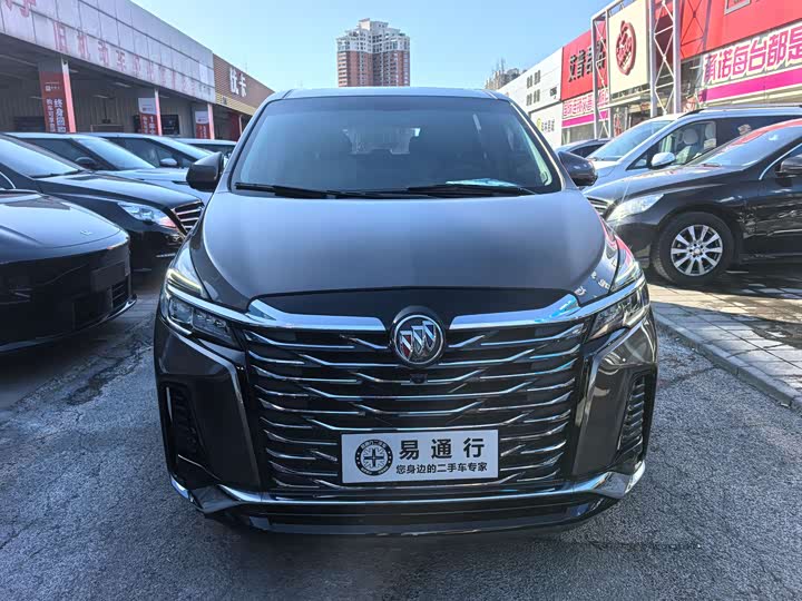 Фото 2 - Buick GL8 ES