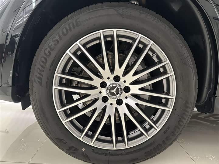 Фото 5 - Mercedes-Benz GLC-Class