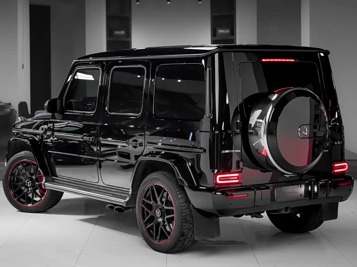 Фото 4 - Mercedes-Benz G-Class AMG