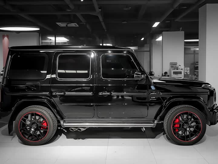 Фото 7 - Mercedes-Benz G-Class AMG