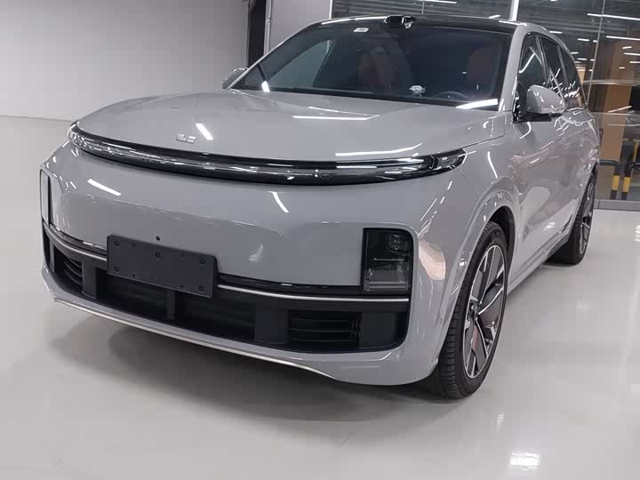 Фото 1 - LiXiang L9