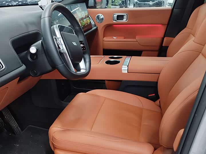 Фото 4 - LiXiang L9