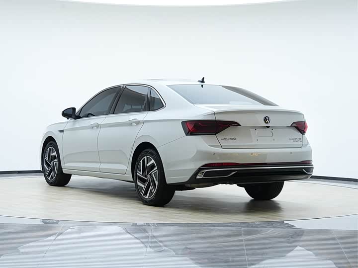 Фото 7 - Volkswagen Sagitar L