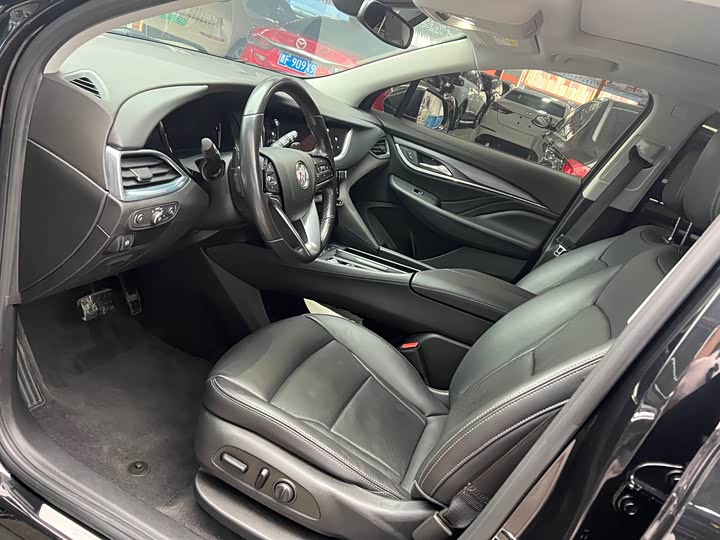 Фото 2 - Buick Enclave