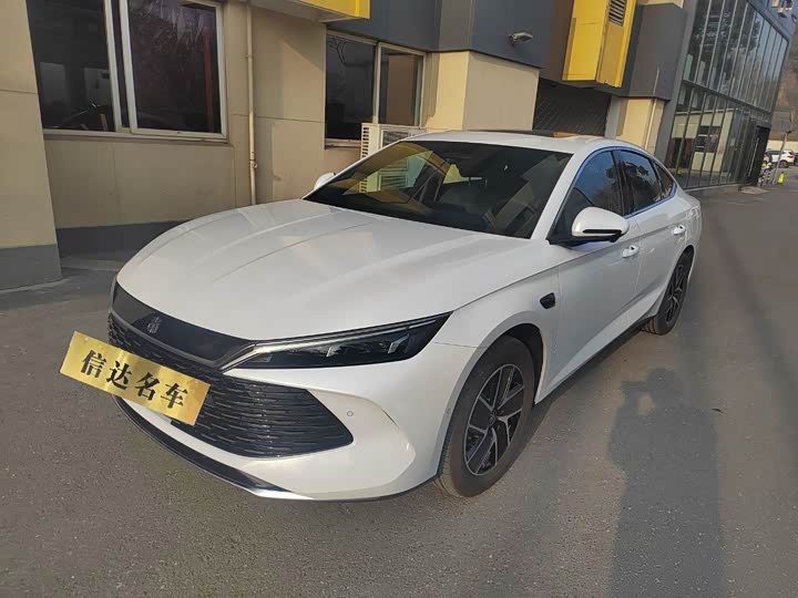 Фото 1 - BYD Qin L