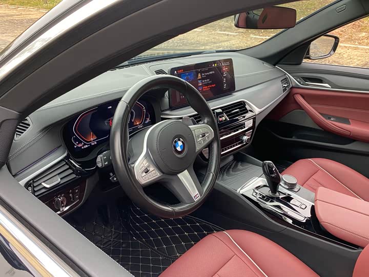 Фото 8 - BMW 5 Series