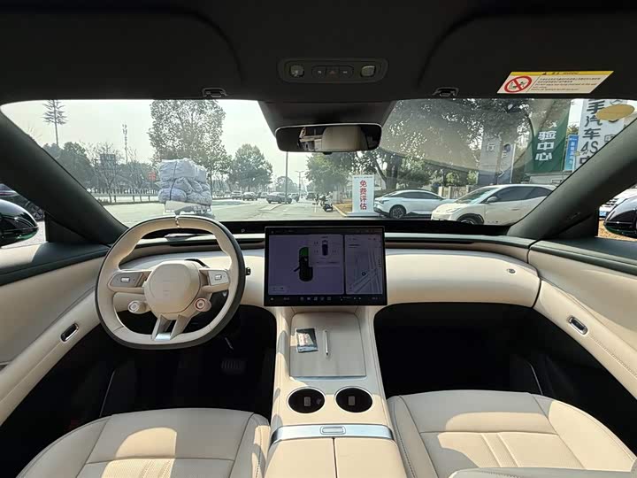 Фото 7 - Xiaomi YU7