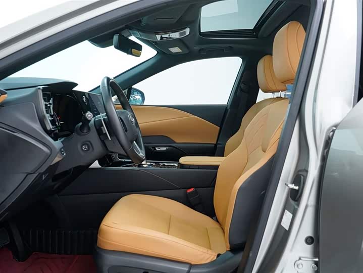 Фото 5 - Lexus RX