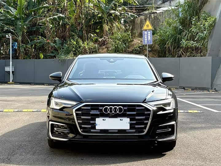 Фото 2 - Audi A6L