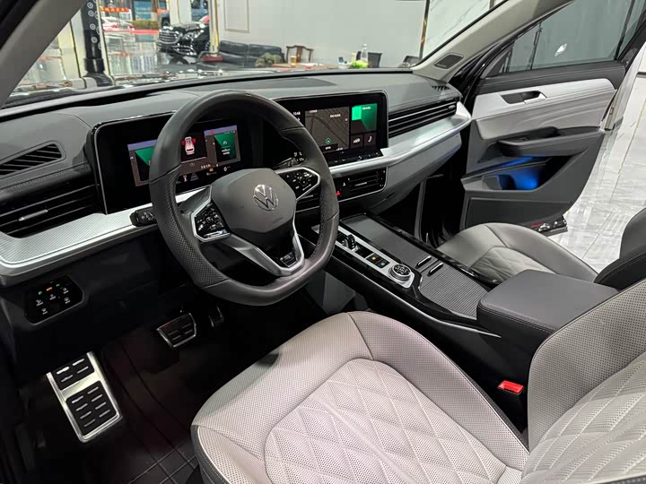 Фото 4 - Volkswagen Tavendor