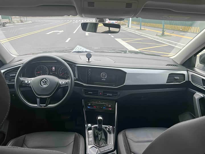 Фото 9 - Volkswagen Tayron