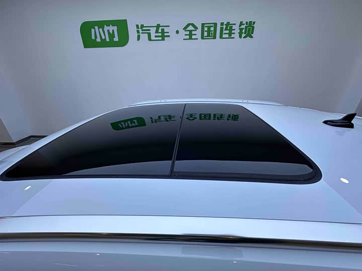 Фото 8 - Audi Q3