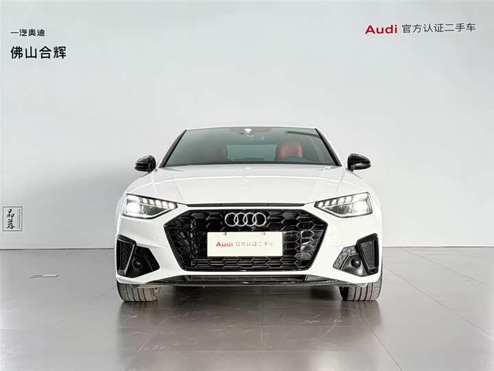 Фото 2 - Audi A4L