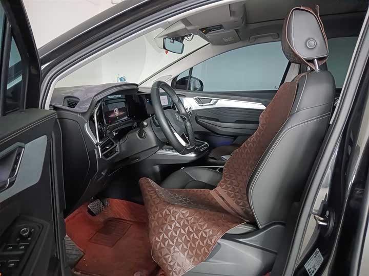 Фото 8 - Volkswagen Talagon