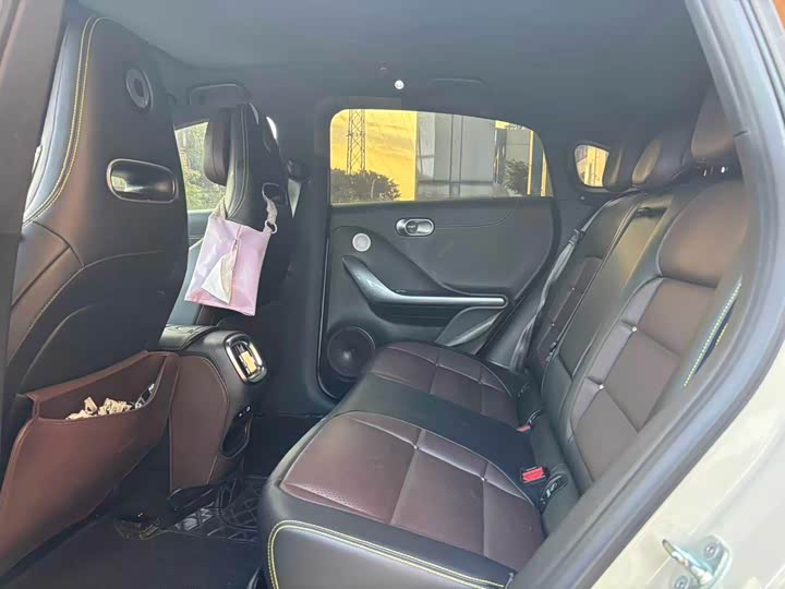 Фото 9 - Smart #3