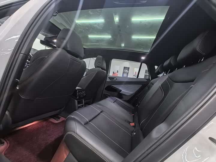 Фото 9 - Volkswagen ID.4 X