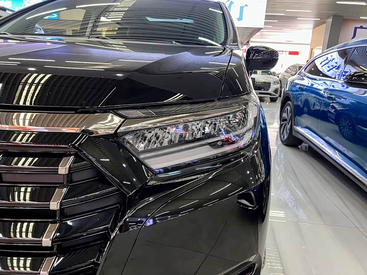 Фото 4 - Honda Elysion