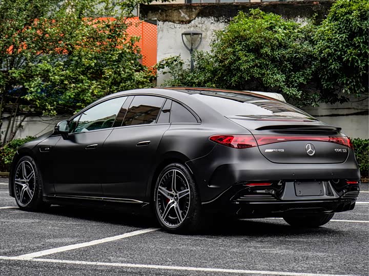 Фото 5 - Mercedes-Benz EQE AMG