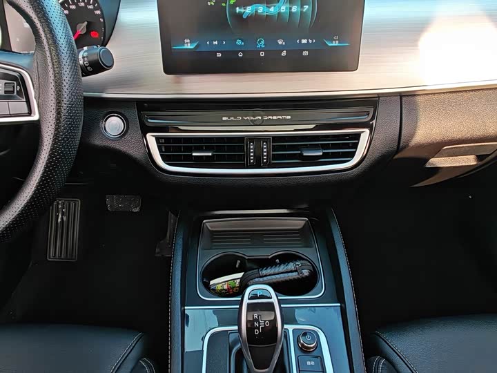 Фото 8 - BYD Song Max