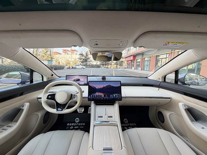 Фото 8 - Luxeed S7