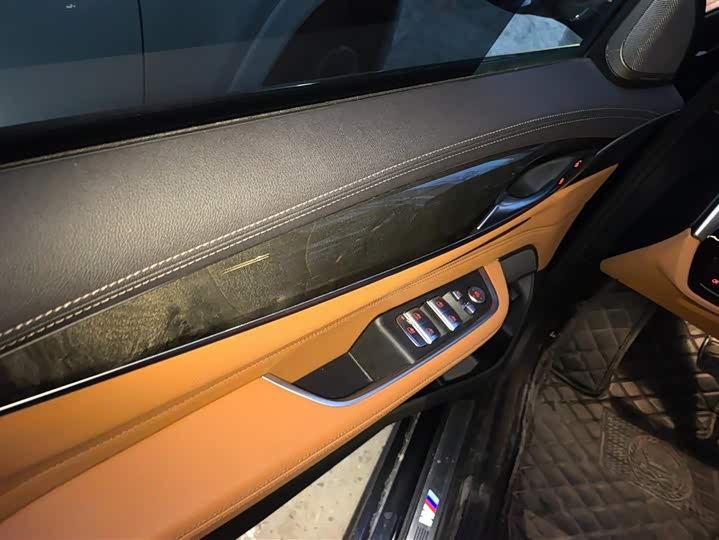 Фото 7 - BMW 6 Series GT