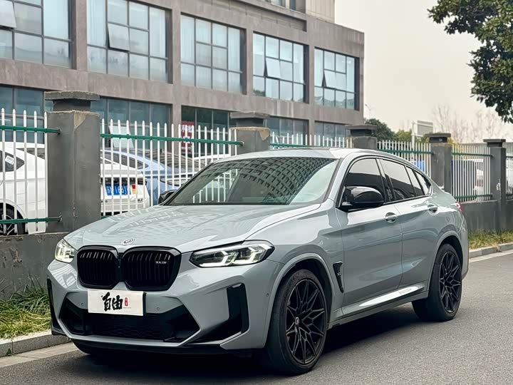 Фото 1 - BMW X4 M