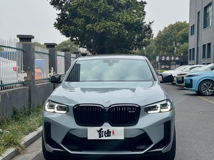 Фото 2 - BMW X4 M