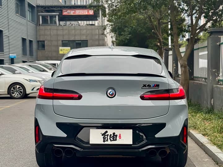 Фото 3 - BMW X4 M