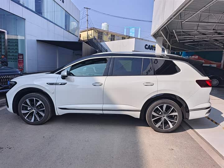 Фото 8 - Volkswagen Talagon