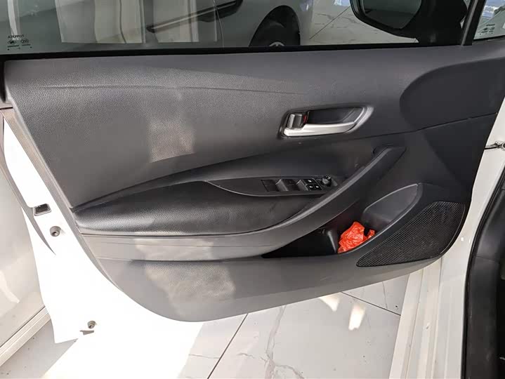 Фото 7 - Toyota Levin