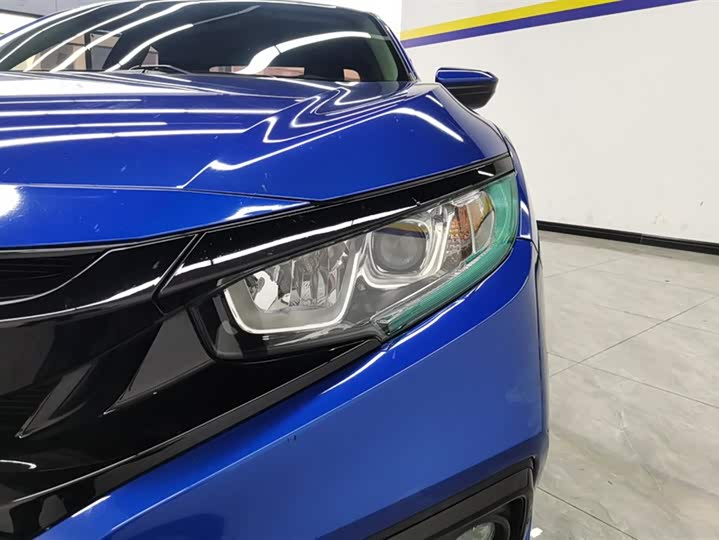 Фото 5 - Honda Civic