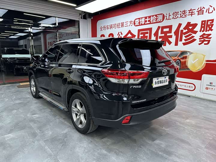 Фото 6 - Toyota Highlander