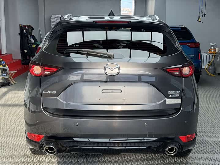 Photo 4 - Mazda CX-5