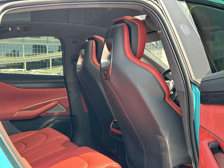 Фото 8 - Xiaomi SU7