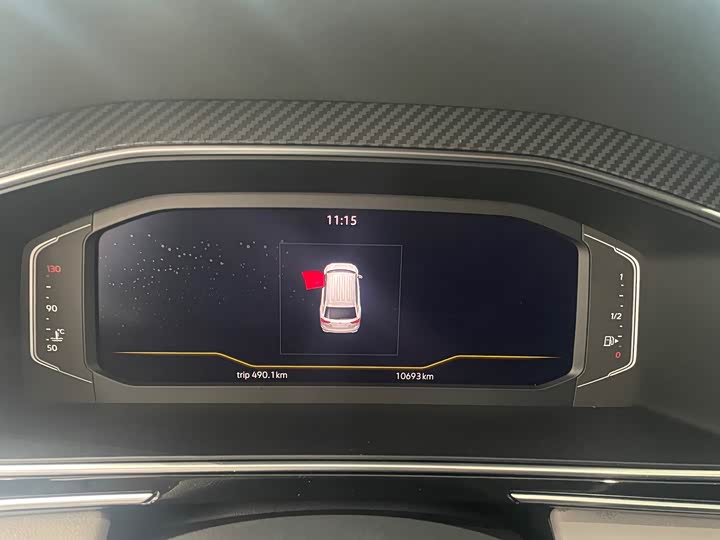 Фото 4 - Volkswagen Tiguan L Pro