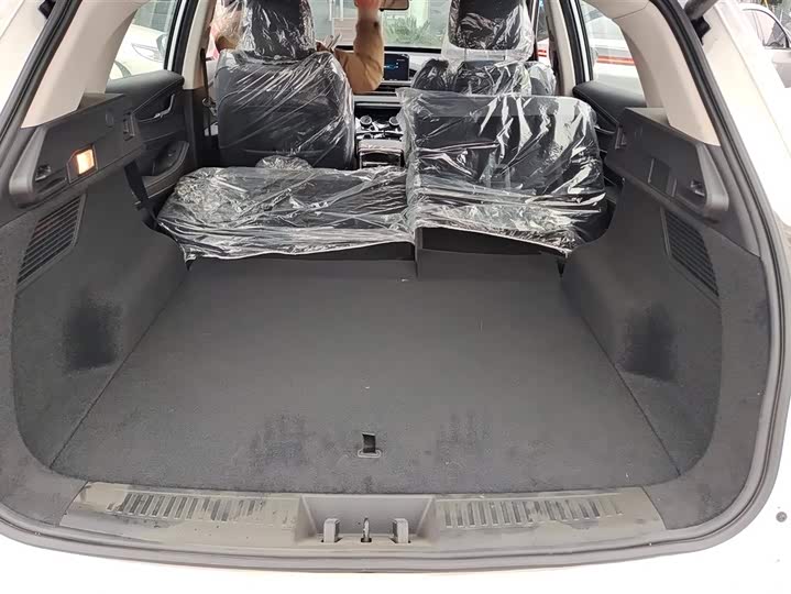 Фото 4 - Exeed LX C-DM Hybrid