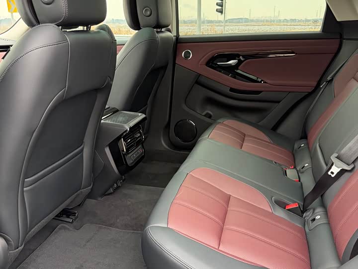 Фото 7 - Land Rover Range Rover Evoque L