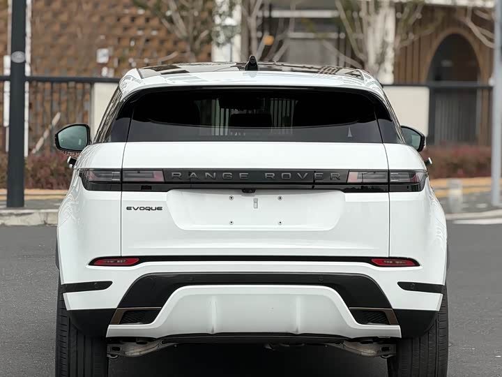 Фото 8 - Land Rover Range Rover Evoque L