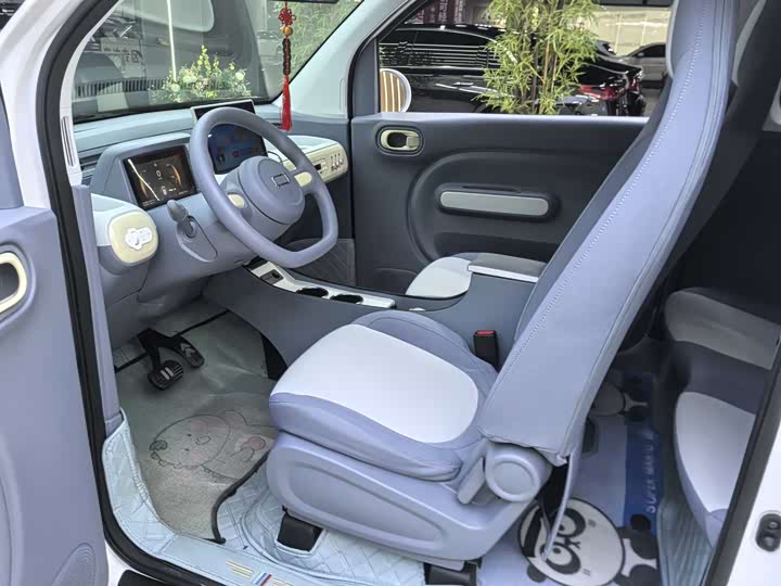 Фото 4 - Bestune Pony