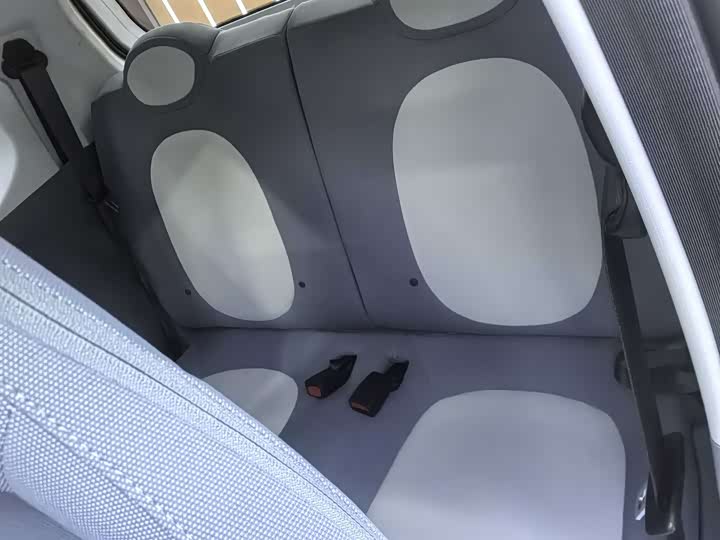 Фото 5 - Bestune Pony