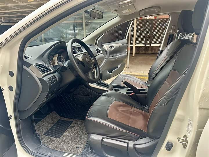 Фото 7 - Nissan Sylphy