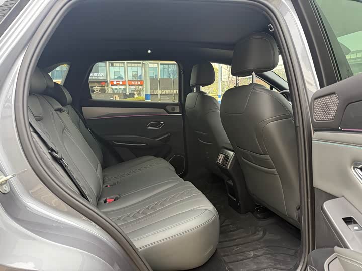 Фото 8 - BYD Song L DM-i Hybrid