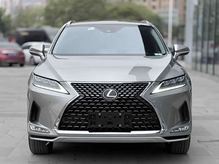 Фото 2 - Lexus RX