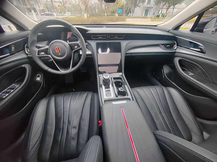 Фото 6 - Hongqi H5